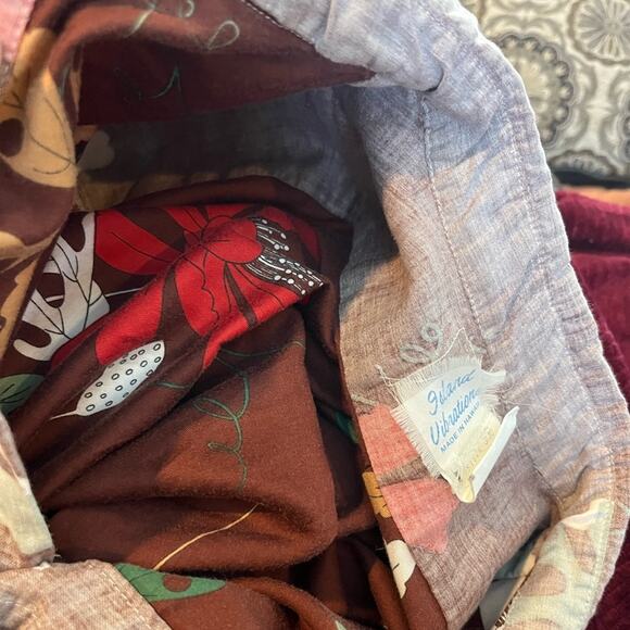 Island Vibrations, Made in Hawaii Islander Tropical 3/4 Luau Hawaiian shirt - Picture 4 of 16